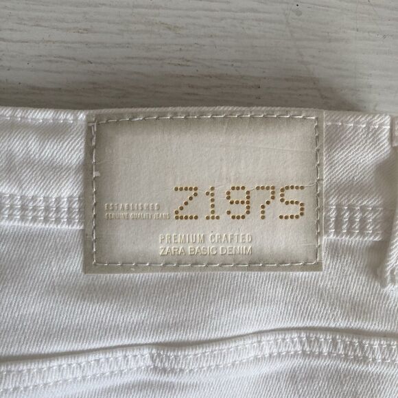 Zara Basic Womens White Denim Skinny Jeans Size 6 Mid Rise Distressed Classic - Picture 11 of 12